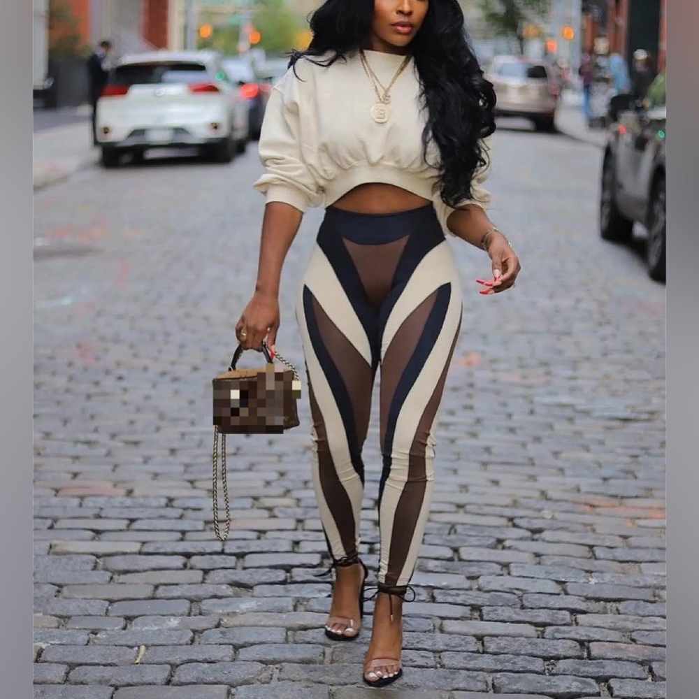 Geometric Baddie Set - Picture 4 of 4